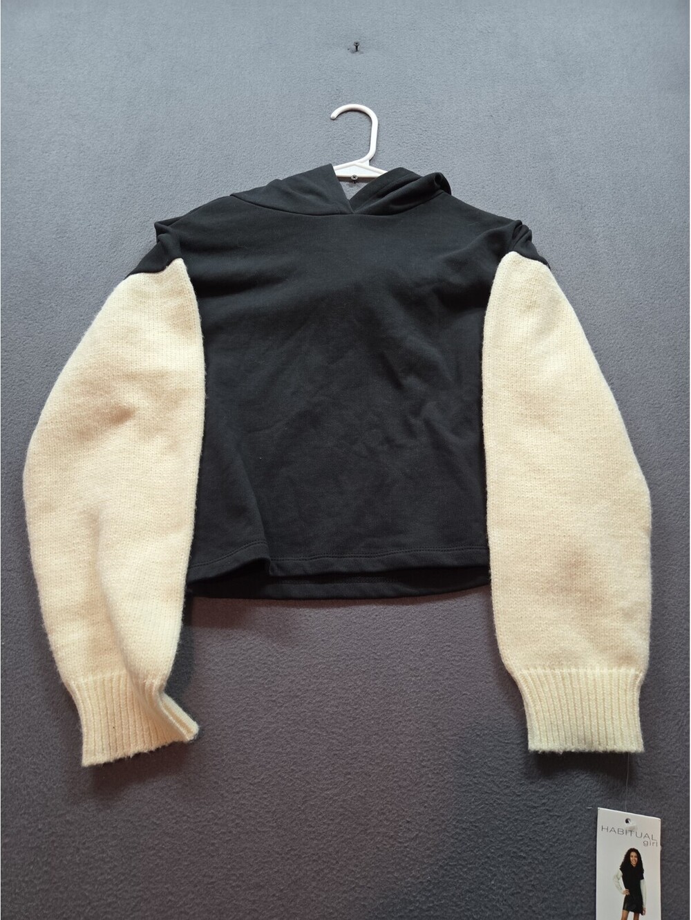 girl's black & white cropped hooded long-sleeved sweater by Habitual Girl...